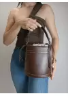 Margaret Acı Kahve Büzgü Kapamalı Çift Askılı Kova Model Kadın El Ve Omuz Çantası