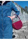 Medusa Bordo Kırışık Cilt Kontrast Dikişli Kolon Askılı Kadın Omuz Çantası
