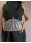 Rosalie Gümüş Taşlı Deniz Kabuğu Model Zincir Askılı Dokulu Clutch Abiye Portföy Çanta