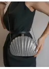 Rosalie Gümüş Taşlı Deniz Kabuğu Model Zincir Askılı Dokulu Clutch Abiye Portföy Çanta