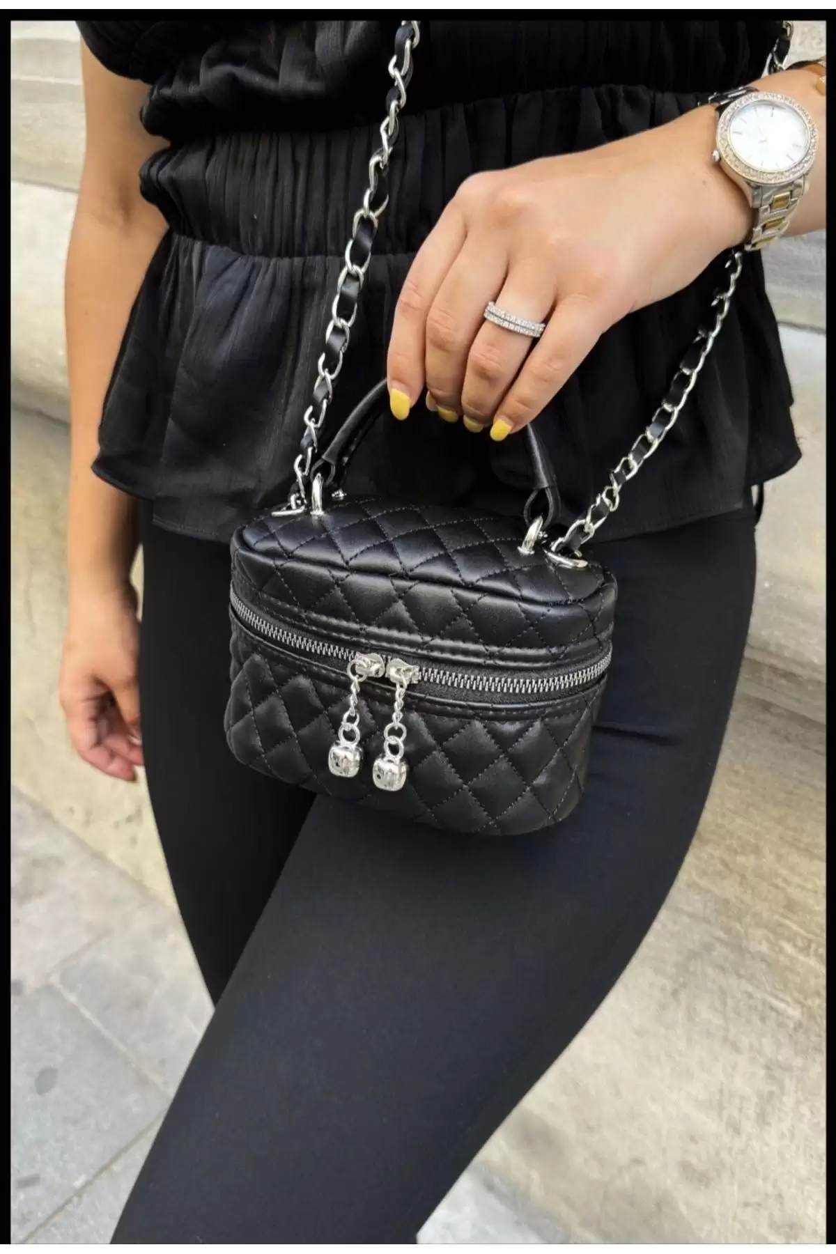 Leslie Siyah Kapitone Desen Kadın Kutu Crossbody Bag