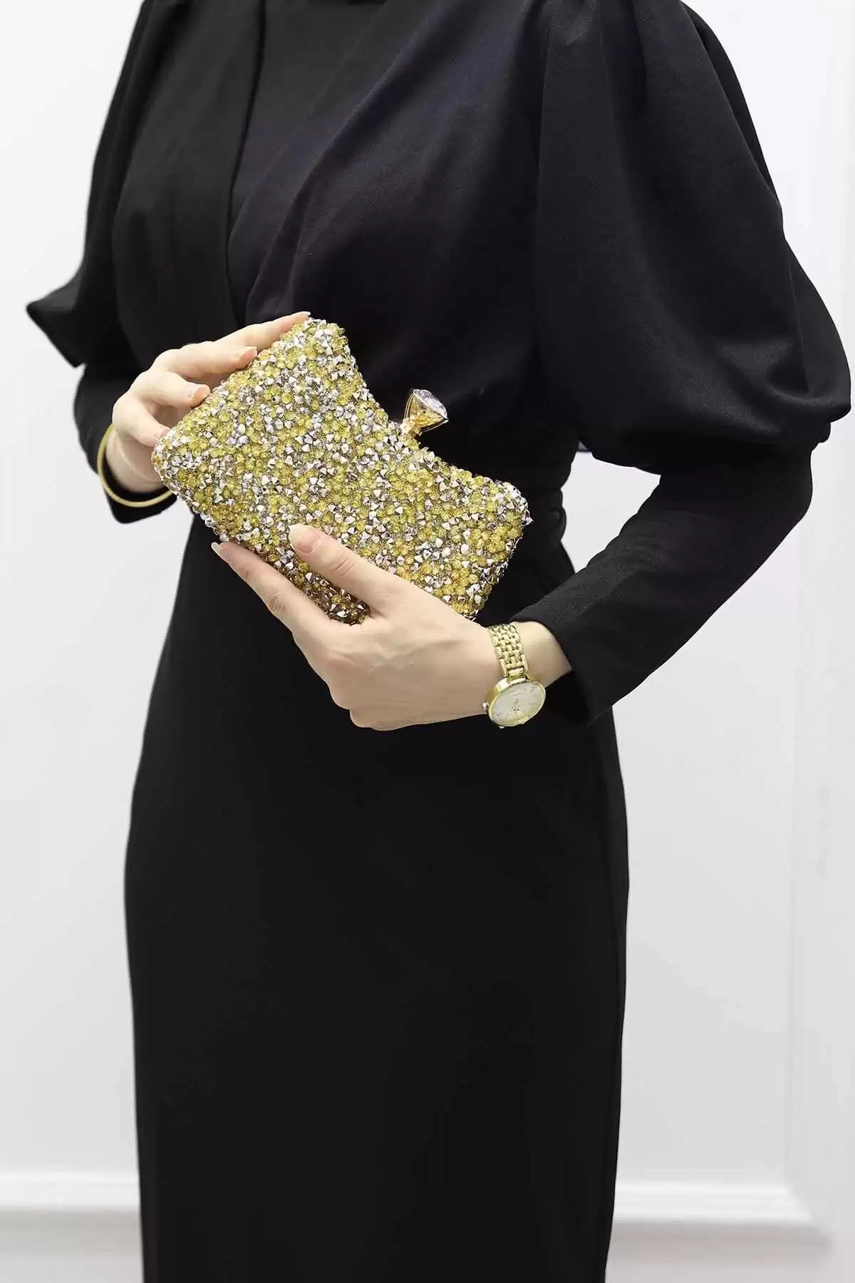 Belinda Gold Kristal Taş Kapama Clutch Abiye Portföy Çanta