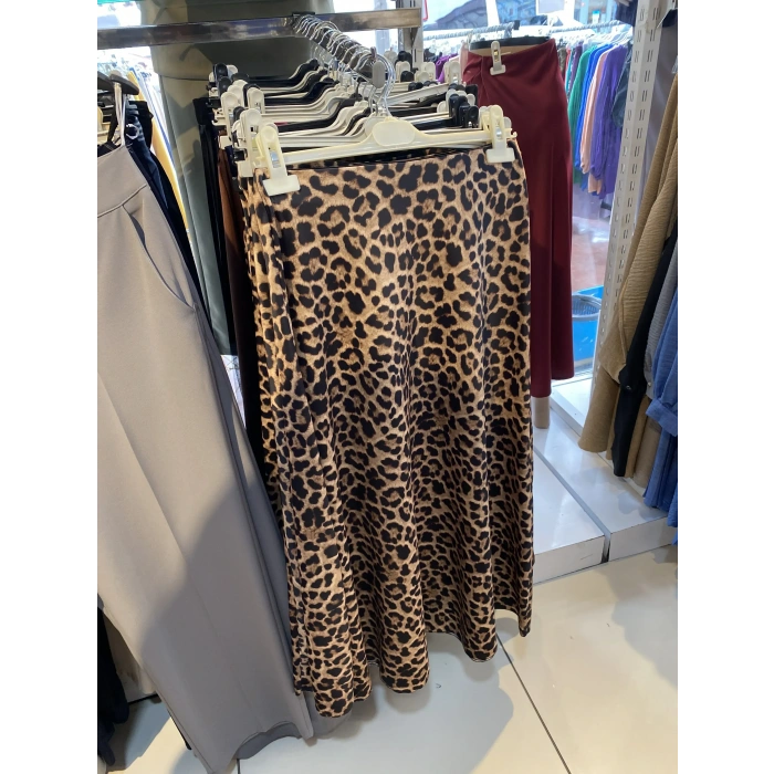Leopar Desenli Atlas Saten Etek