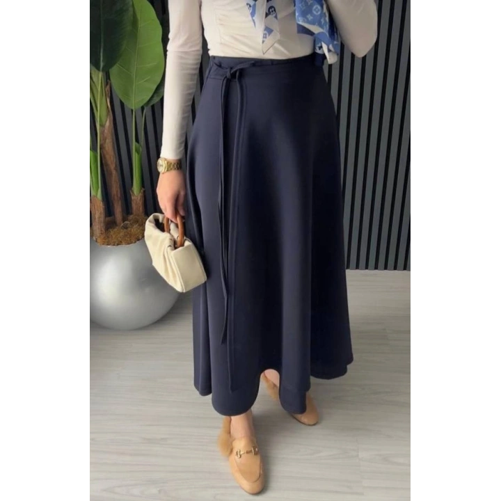 Bağlama Detaylı Dökümlü Dalgıç Kumaş Etek