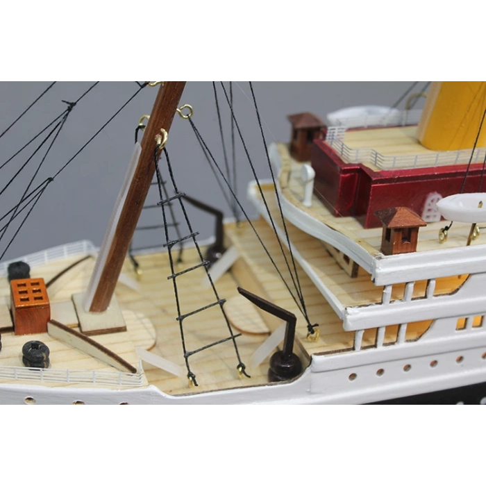 Ahşap Titanik Gemisi Ledli