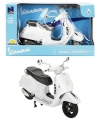 57243 SUN- Vespa  GTS 300 Super Beyaz Motor 1:12