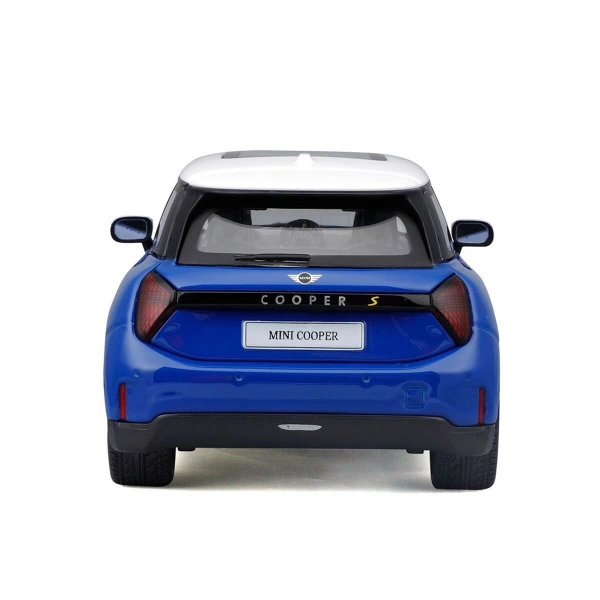 MAY 32926 1 24 Mini Cooper SE J01