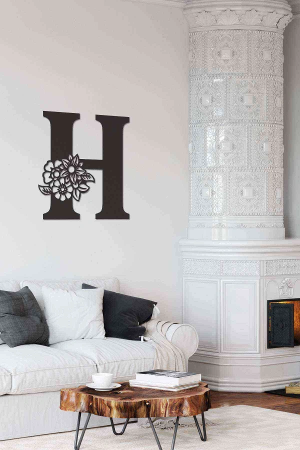 H Harfi Tag Duvar Tablosu Siyah Ahşap Lazer Mdf