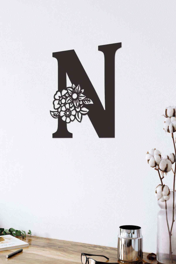 N Harfi Tag Duvar Tablosu Siyah Ahşap Lazer Mdf