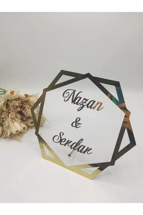 28x25 Cm Altıgen Masaüstü Pleksi Isimlik Söz Nişan Kına Gold
