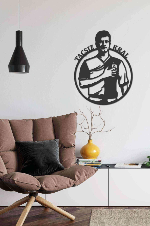 Metin Oktay Taçsız Kral Duvar Tablosu Siyah Ahşap Lazer Mdf