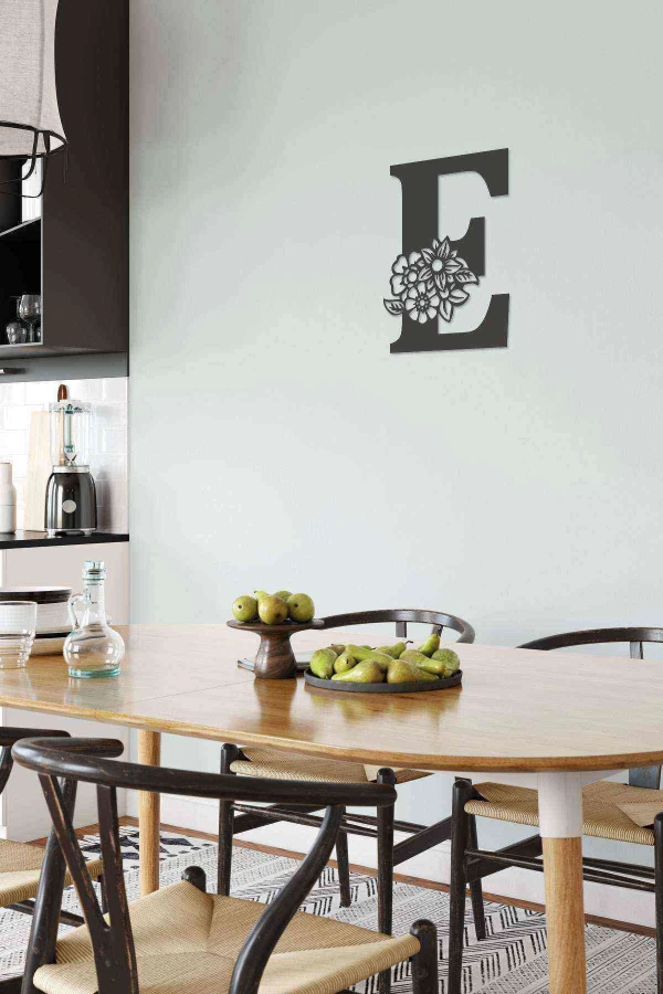 E Harfi Tag Duvar Tablosu Siyah Ahşap Lazer Mdf