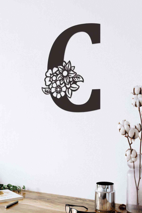 C Harfi Tag Duvar Tablosu Siyah Ahşap Lazer Mdf