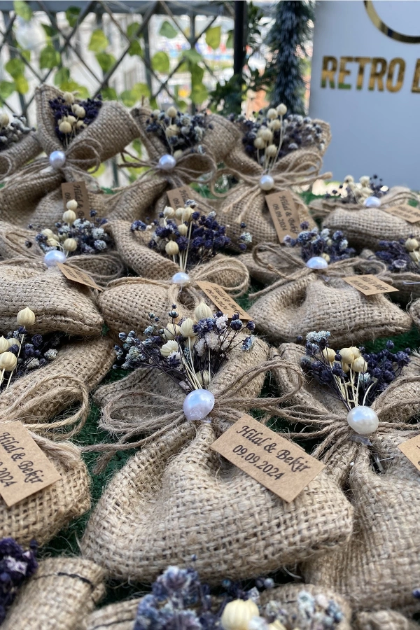 50 Adet Söz ,Nişan, Nikah, Hediyelik Magnet  ,Nikah Hatırası Çiçek süslemeli Kişiye Özel