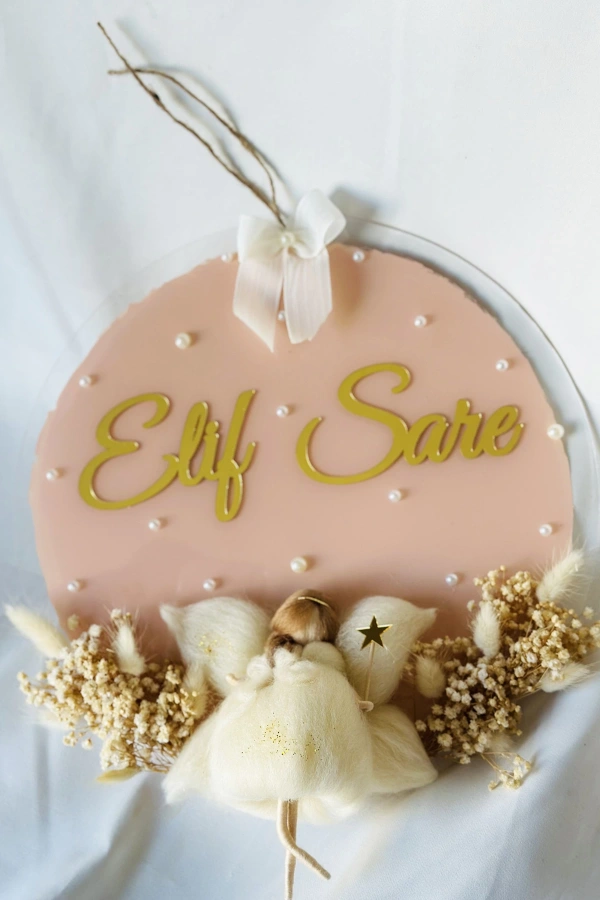 Pleksi Keçe Peri Bebek Kapı Süsü İsimlik Makrome 30x30 cm