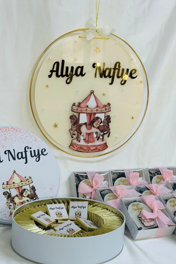 Figürlü Bebek Odası Pleksi Hastane Bebek Kapı Süsü İsimlik Makrome 30x30