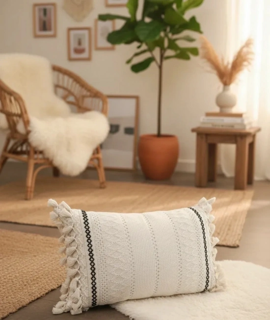 Özel Tasarım Runner Dantelli Keten Krem Kırlent Kılıfı 35x55