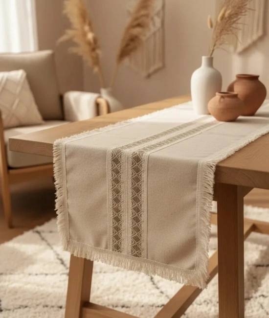 Püsküllü Ara Dantelli Runner (40 x 80) Tekli