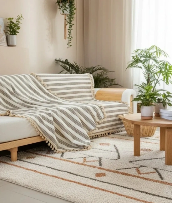 Premium Keten Kahverengi Çizgili Bej Ponponlu Koltuk Örtüsü (170 x 220)