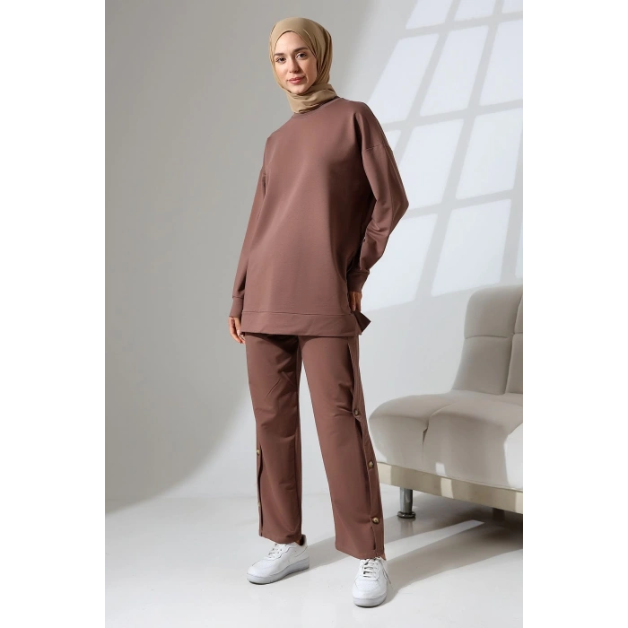 Kadın Kahverengi Mevsimlik Penye Alt Üst Spor Ve Rahat Ikili Tunik Pantolon Şık Tesettür Takım