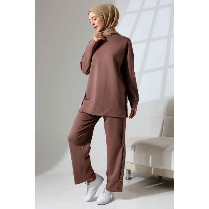 Kadın Kahverengi Mevsimlik Penye Alt Üst Spor Ve Rahat Ikili Tunik Pantolon Şık Tesettür Takım