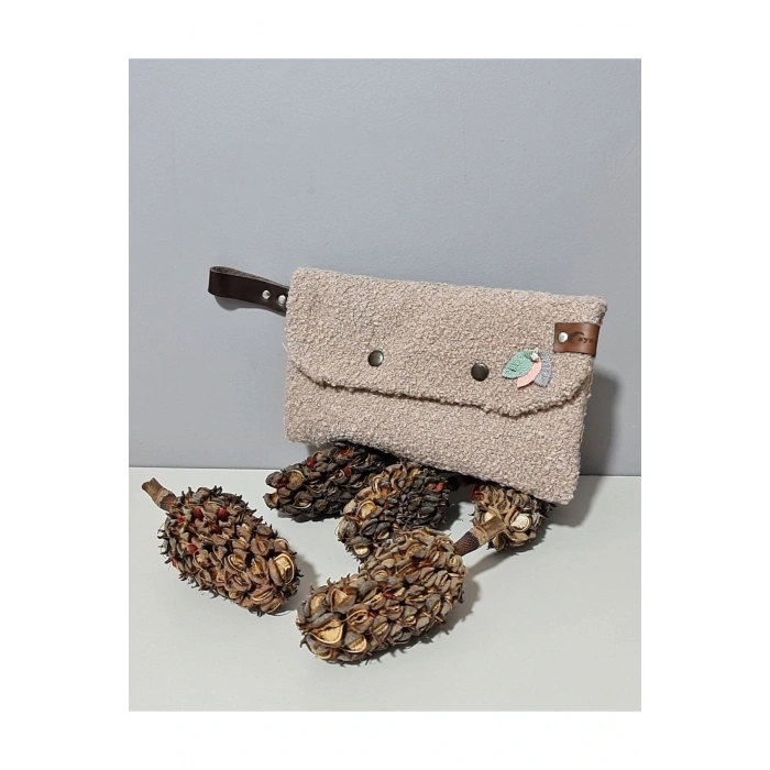 şık ve kaliteli Clutch çanta