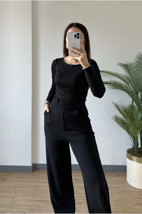 31332 Kayık Yaka Uzun Kollu Top SİYAH