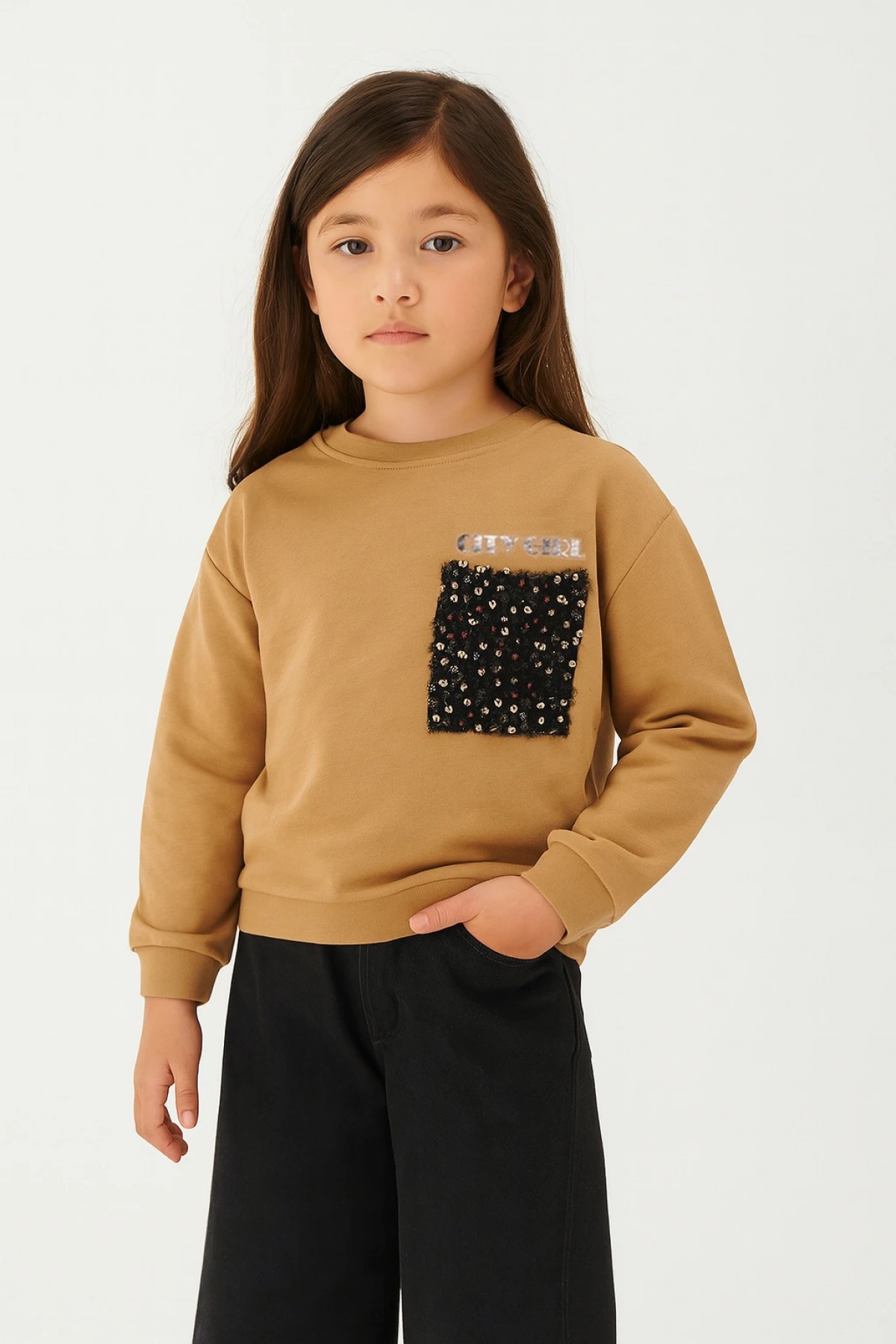 Kız Çocuk Pullu Cep Detaylı Sweatshirt - Süs Cep Detaylı Çocuk Sweat