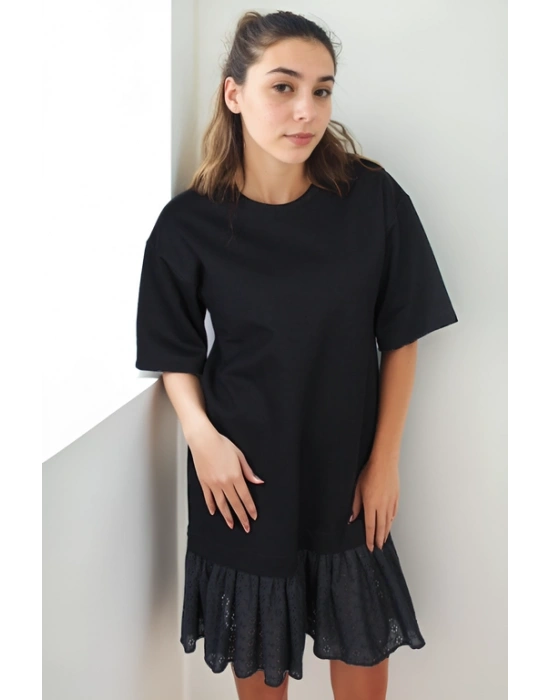 Pamuklu Fisto Detaylı Elbise