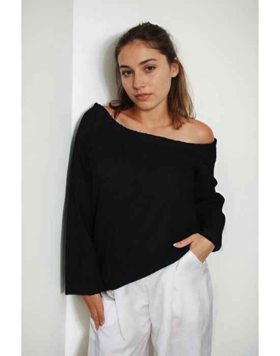 Pamuklu Müslim Kumaştan Omuz Detaylı Sweat