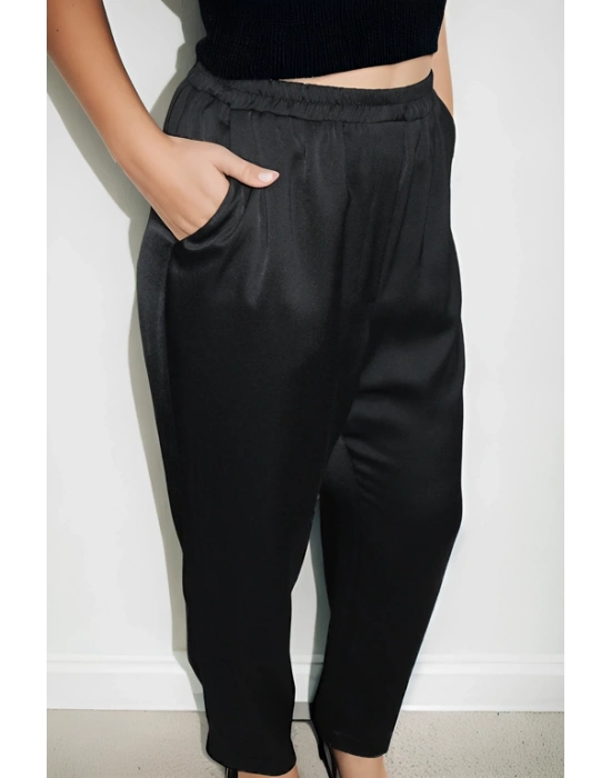 Saten Kumaştan Sigaret Model Pantolon