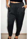 Saten Kumaştan Sigaret Model Pantolon