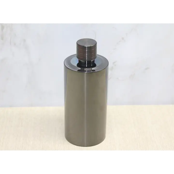 Çelik Shaker Model 1