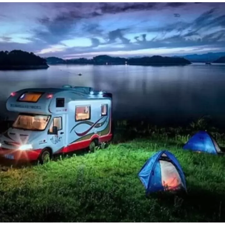Wuben Wb-017 Zoomlu Şarjlı Cob Led Güçlü El Feneri
