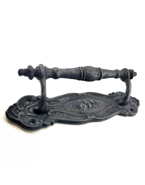Antika Tarz Dekoratif Pirinç Çiçekli Yan Çekme Kapı Kolu - 240x62 Mm, Oksit