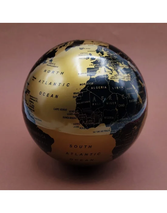 Işıklı Dönen Dünya