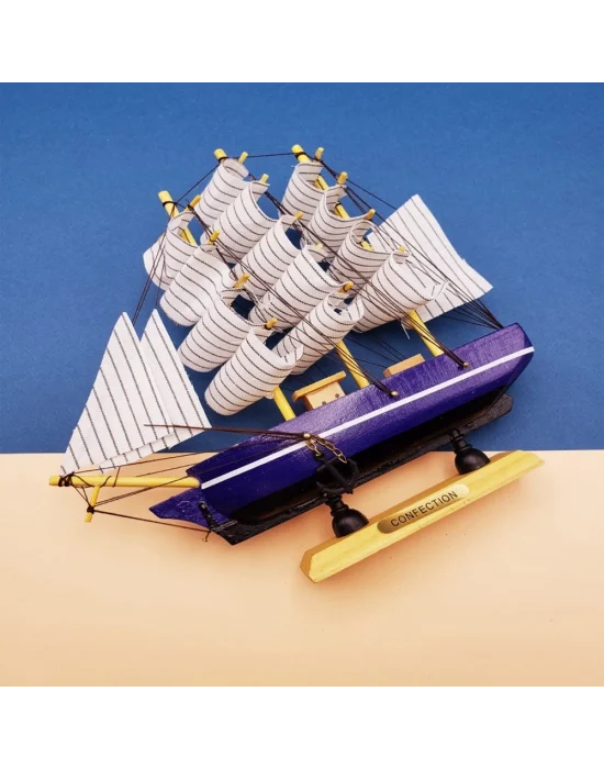 Orta Boy Ahşap Gemi