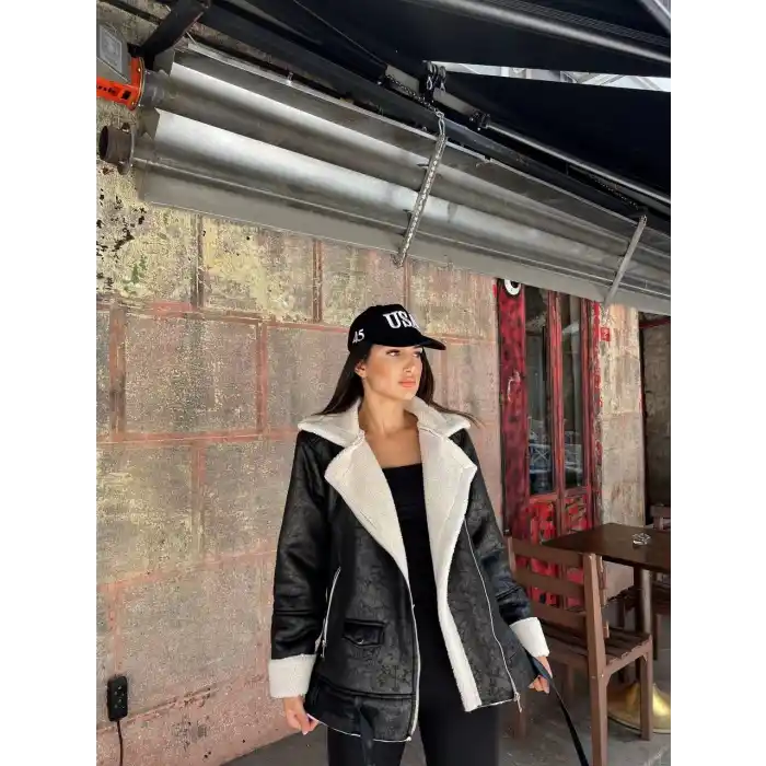 CHANEL DERİ SÜET KRAŞLI İÇİ PELUŞLU KAPLAMA KABAN