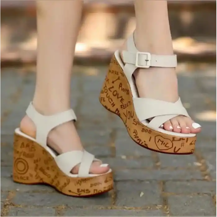 Kenja Bej Cilt Dolgu Topuk Sandalet
