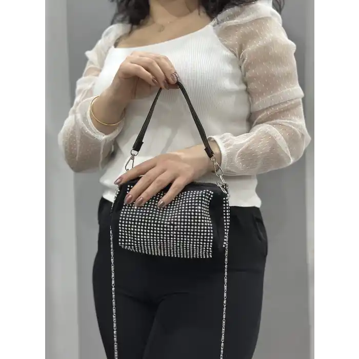 Taşlı siyah cilt çanta