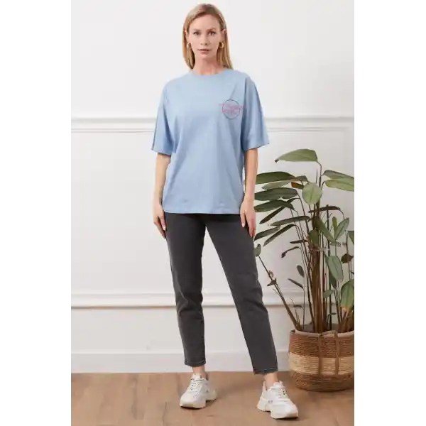 Baskılı tişört mavi