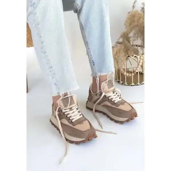 Berty Vizon Süet Bağcıklı Spor Ayakkabı