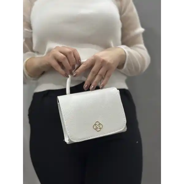 Beyaz cilt krash çanta