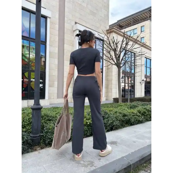 Bol paça pantolonlu alt üst takım