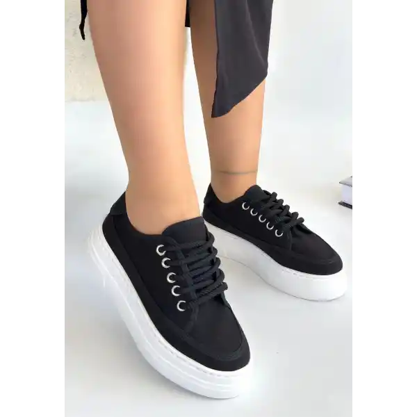 Carin Siyah Keten Bağcıklı Spor Ayakkabı