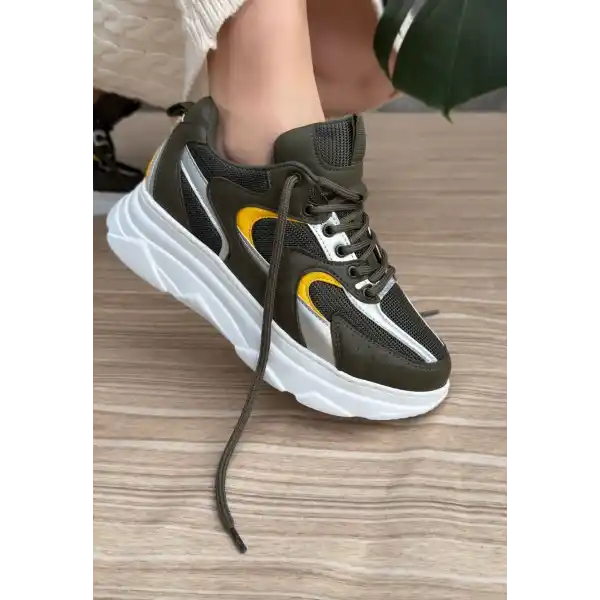 Cata Yeşil Cilt Hardal Detaylı Spor Ayakkabı