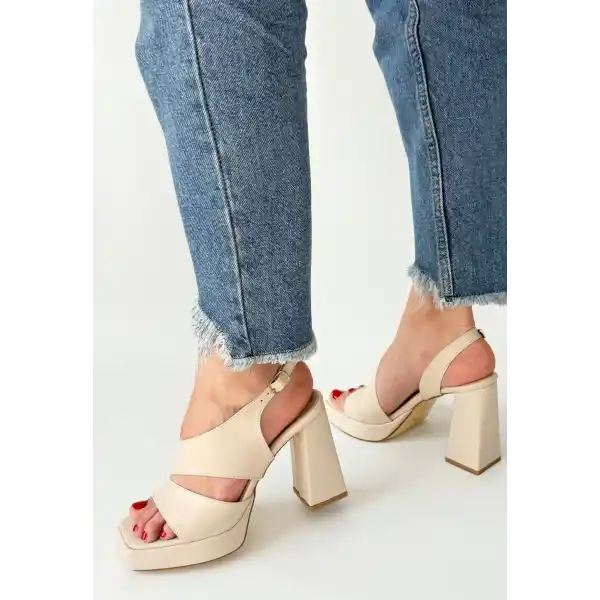 Cica Bej Cilt Topuklu Ayakkabı