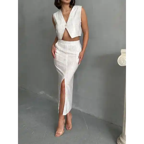 Çilek takım etek yelek