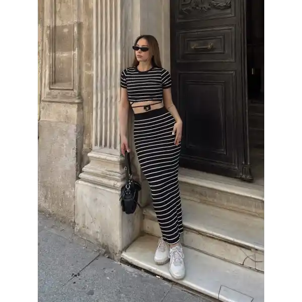 Çizgili etekli takım siyah s3609