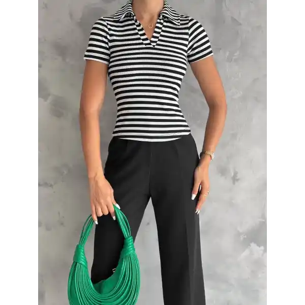 çizgili kaşkorse v yaka tişört siyahbeyaz